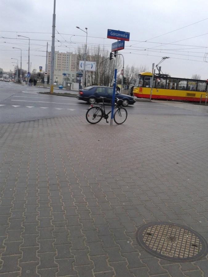 Przypiął i poszedł..tylko gdzie?