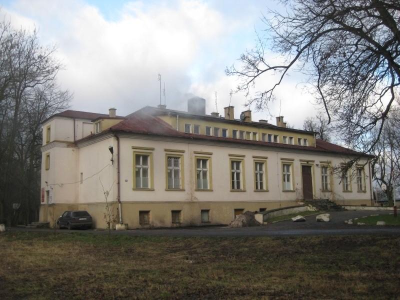 Dworek w Działyniu