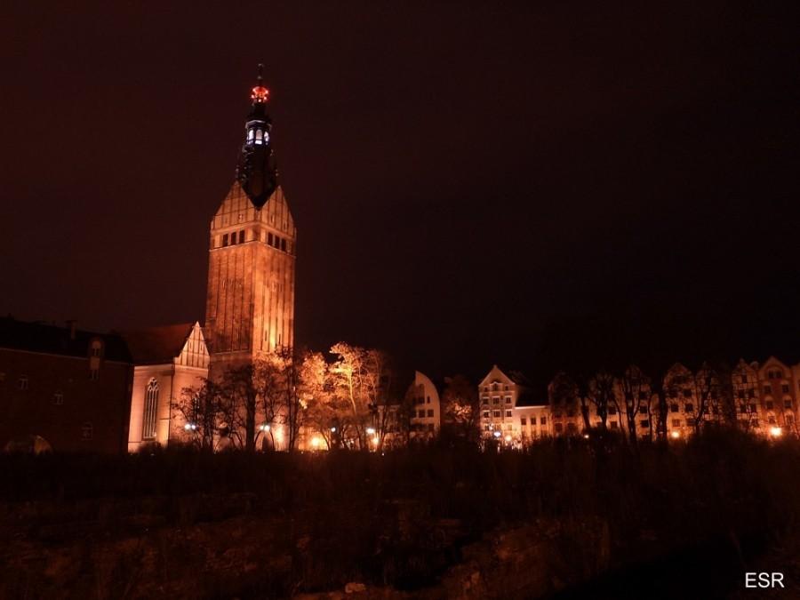 Elbląg - poranna iluminacja Starego Miasta