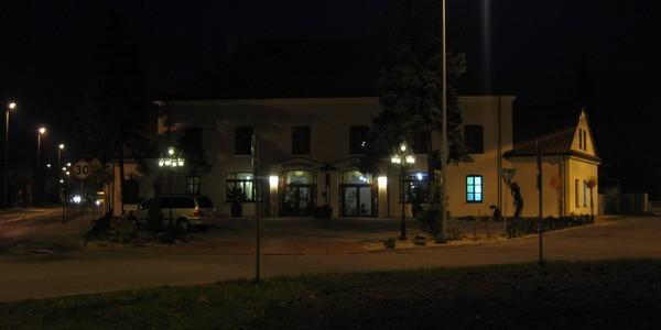 Budynek Restauracji Skala - dawny Dom Strażaka - przy ulicy Artyleryjskiej