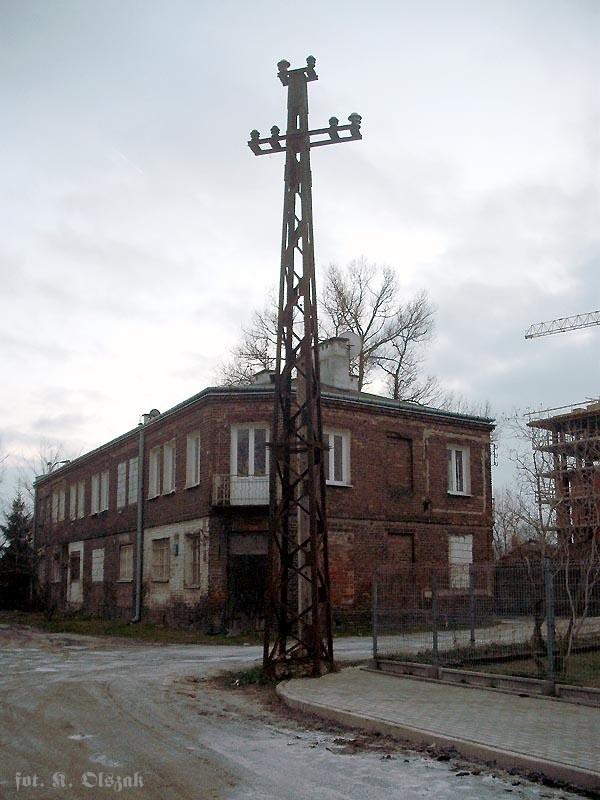 Dawny słup energetyczny