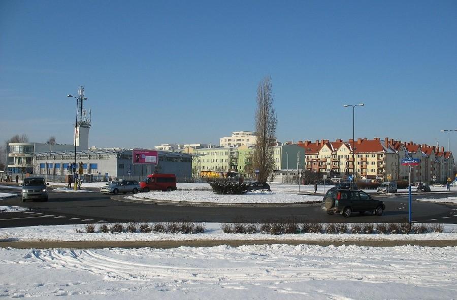 Ursynów – rondo przy ul. Pileckiego i Płaskowickiej