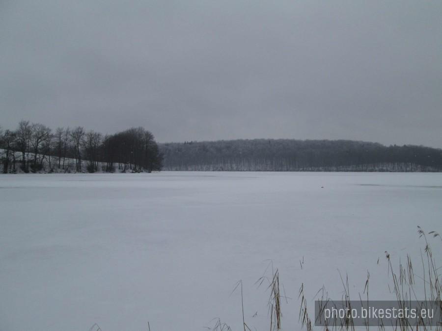 Widok na Jezioro Ostrzyckie