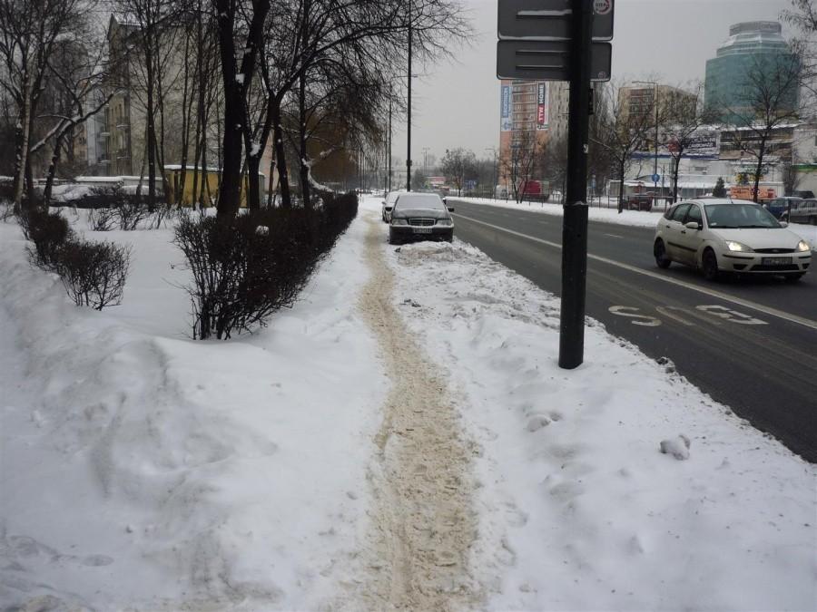 Fragment "ziemi niczyjej", naprzeciwko Hali Kopińskiej