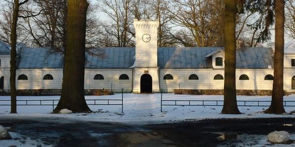 Stajnia zegarowa w Stadninie Koni Janów Podlaski