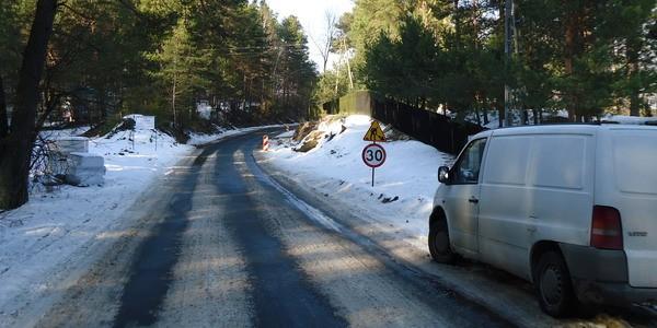 Serpelice. Budują nowy chodnik