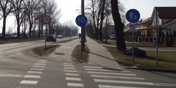 Ścieżka rowerowa przy ulicy Brzeskiej w Międzyrzecu Podlaskim