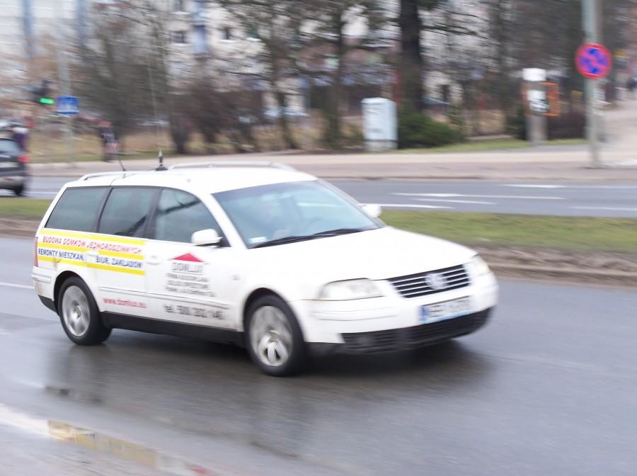 GAWĘDZIARZ ZA KIEROWNICĄ