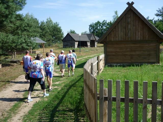 W drodze do zwiedzania kolejnych obiektów