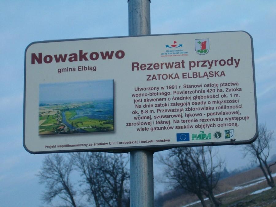09-02-2013.Tablica informacyjna - Rezerwat Przyrody. Zatoka Elbląska. Nowakowo.