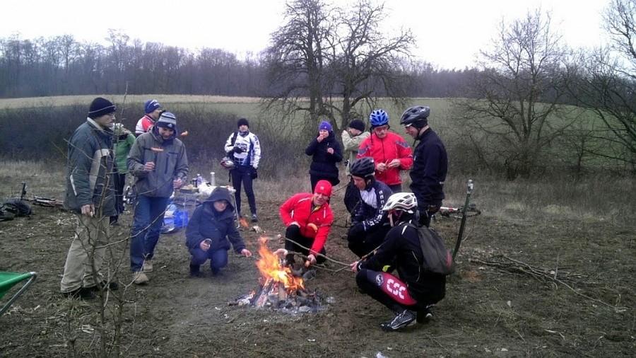 Ognisko i kiełbacha to jest to