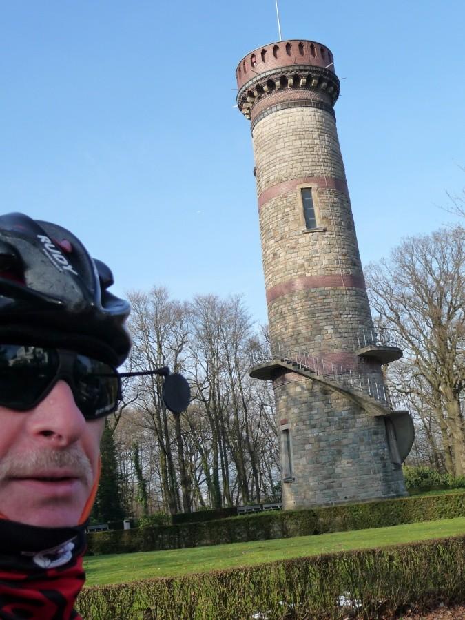 Wuppertal Tour - Toelleturm - najwyższy punkt (330 mnpm) Wuppertalu