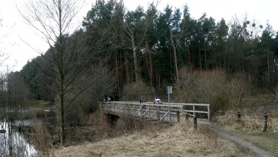 Najpierw ostro nadwarciańskim. Ledwo załapałem w obiektywie kumpli :)
