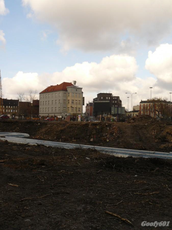 Szersze spojrzenie na plac Piastów ;)