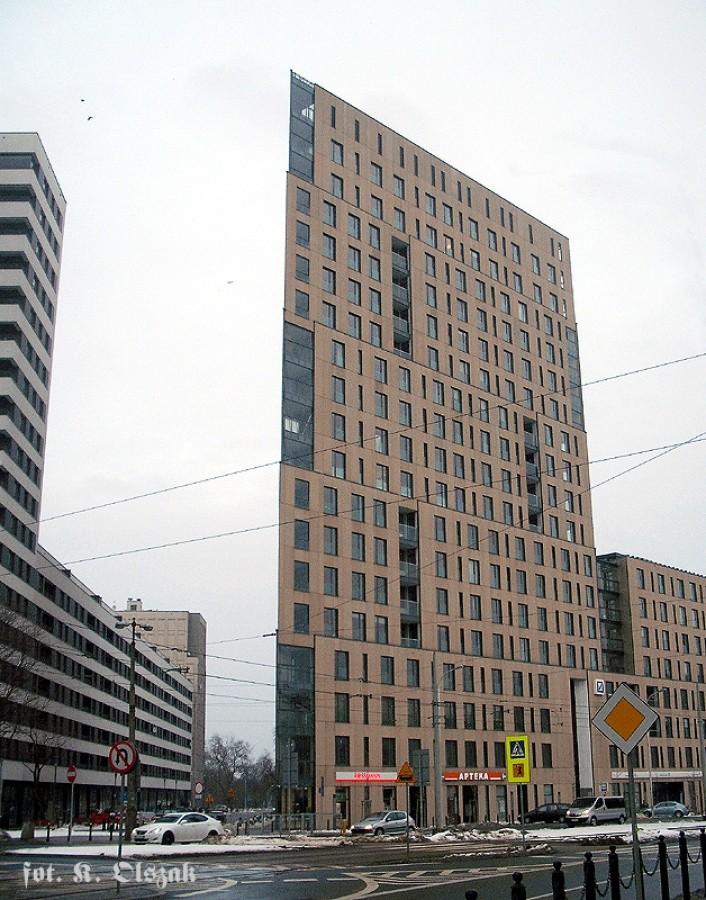 Potsdamer Platz? Nie. Plac Muranowski.