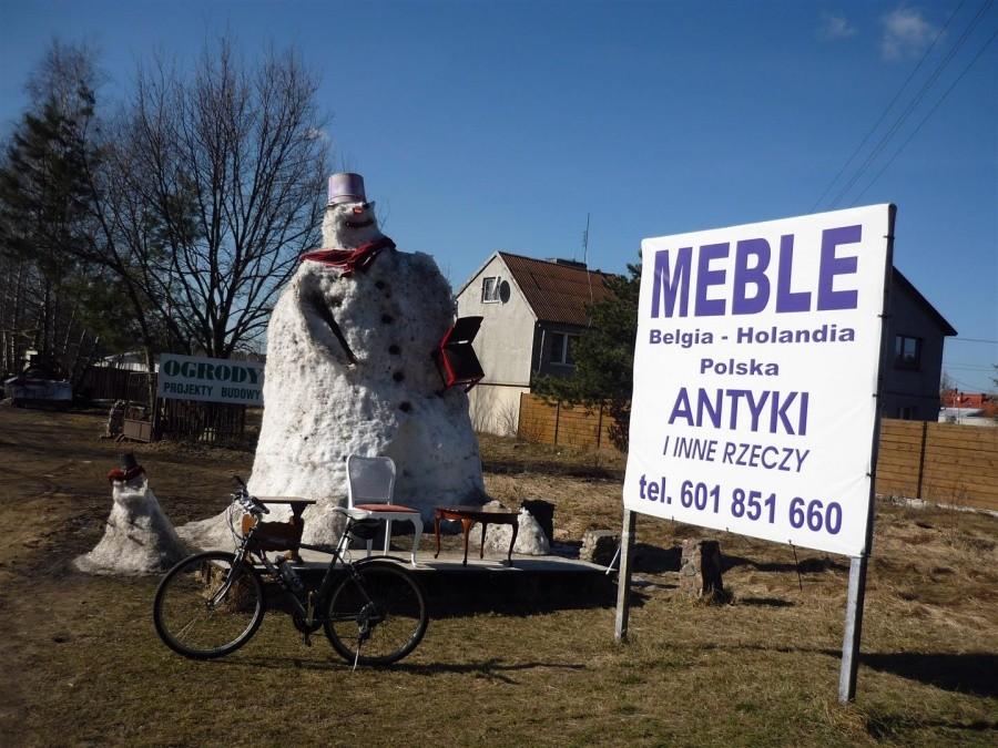Bałwan reklamą antycznych mebli holenderskich i nie tylko:)