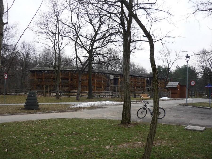 Park Zdrojowy nieprzyjazny rowerzystom