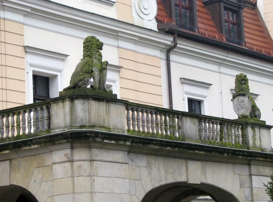 Dibrze strzeżony pałac