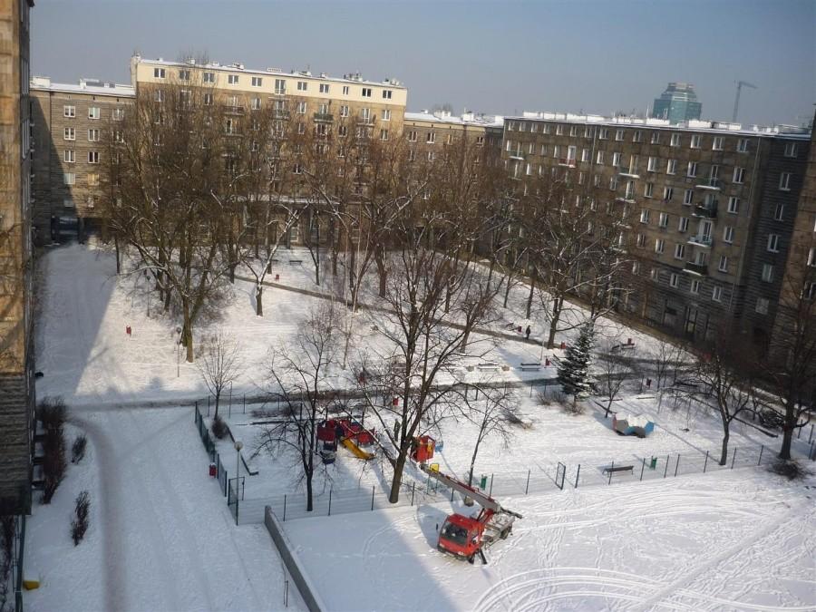 Widok z okna - skwerek przy mojej ulicy