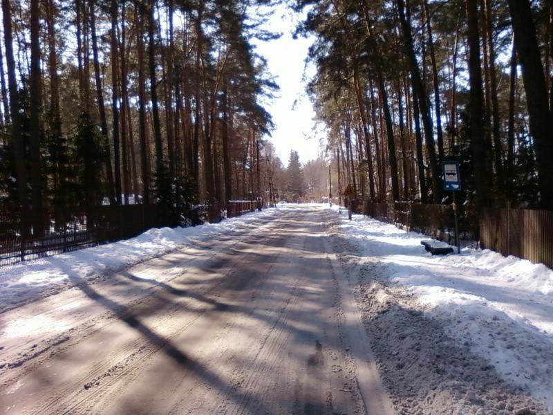 Główna droga w Grotnikach