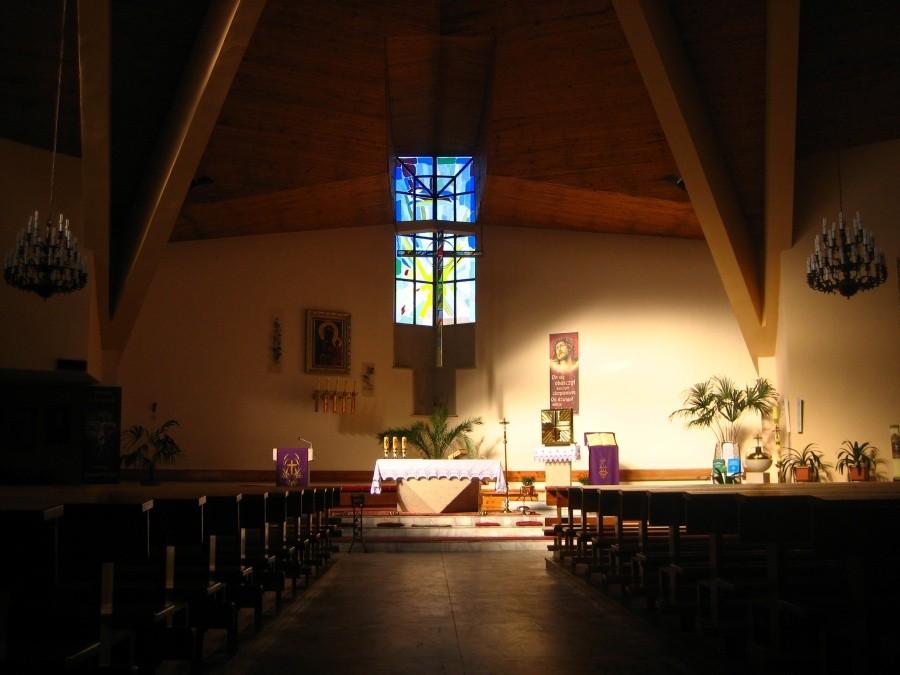 wnętrze kościoła pod wezwaniem Matki Boskiej Częstochowskiej w Sowicach