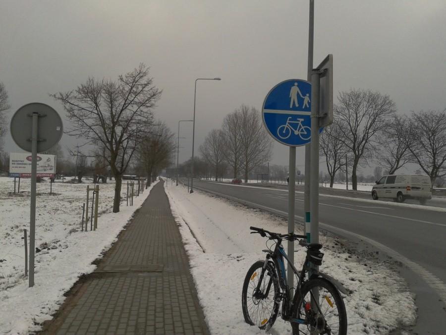 DDR przy DK 7