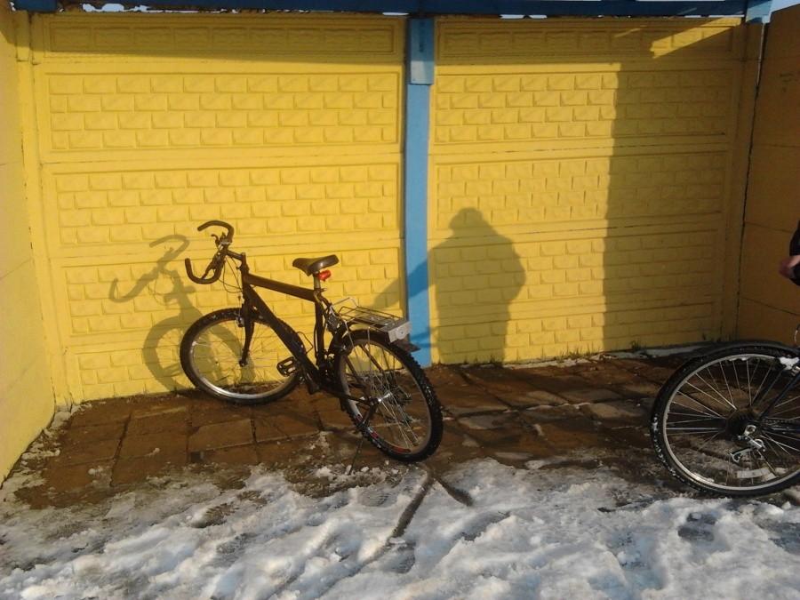 Przystanek autobusowy. Przerwa na ... papierosa ;]