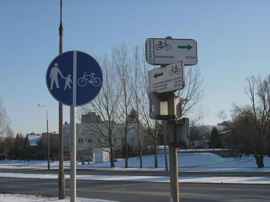 Ursynowski rowerowy kierunkowskaz