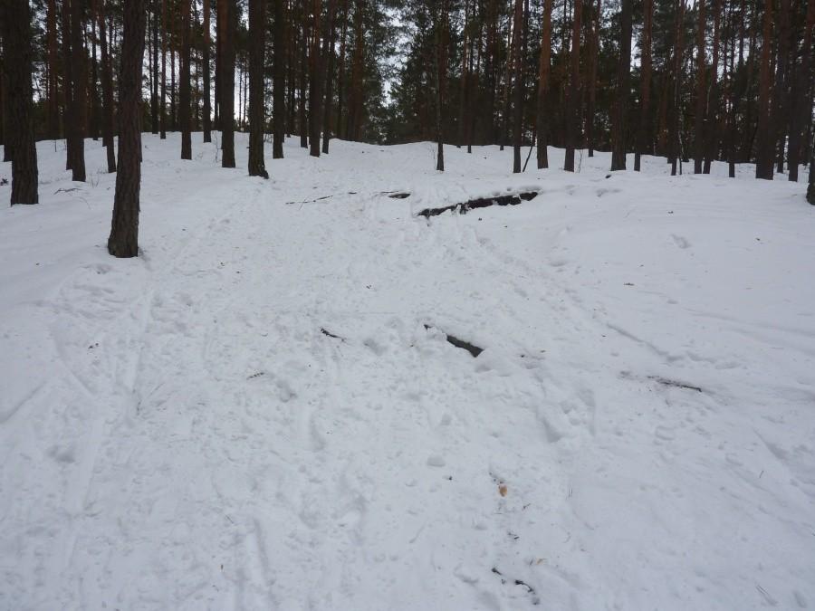 Zjazd z Ćwikowej Góry. Pierwszy skok ustałem, drugi zakończył sie obiciem kolan
