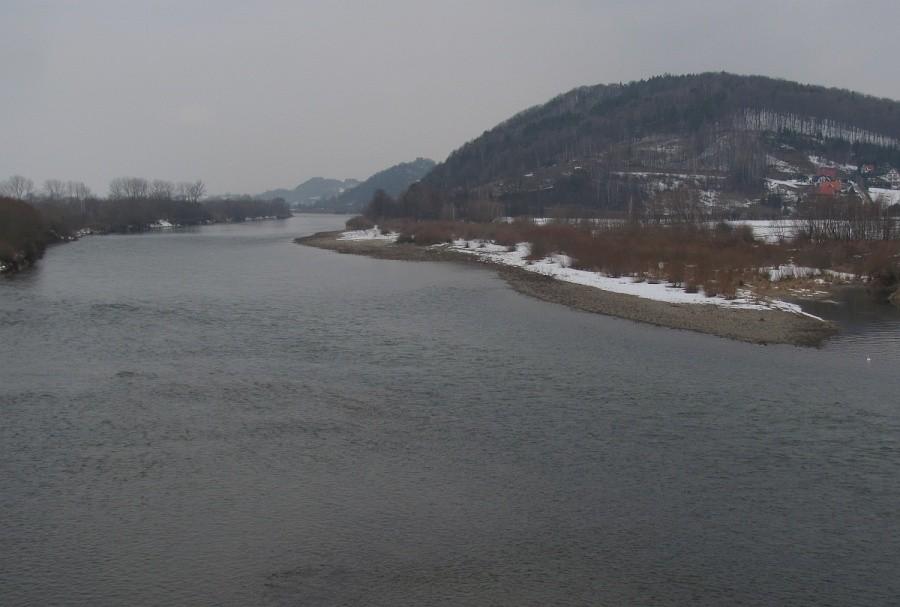 Dunajec przed Melsztynem, zamek na drugim wzgórzu