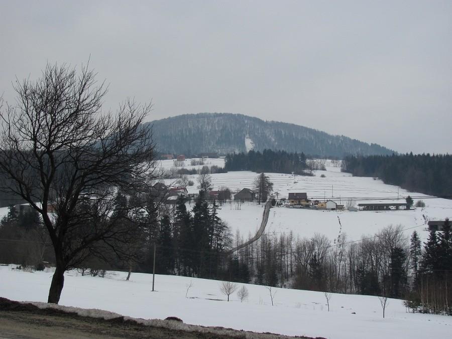 zima trzyma na Chełmie nad Grybowem