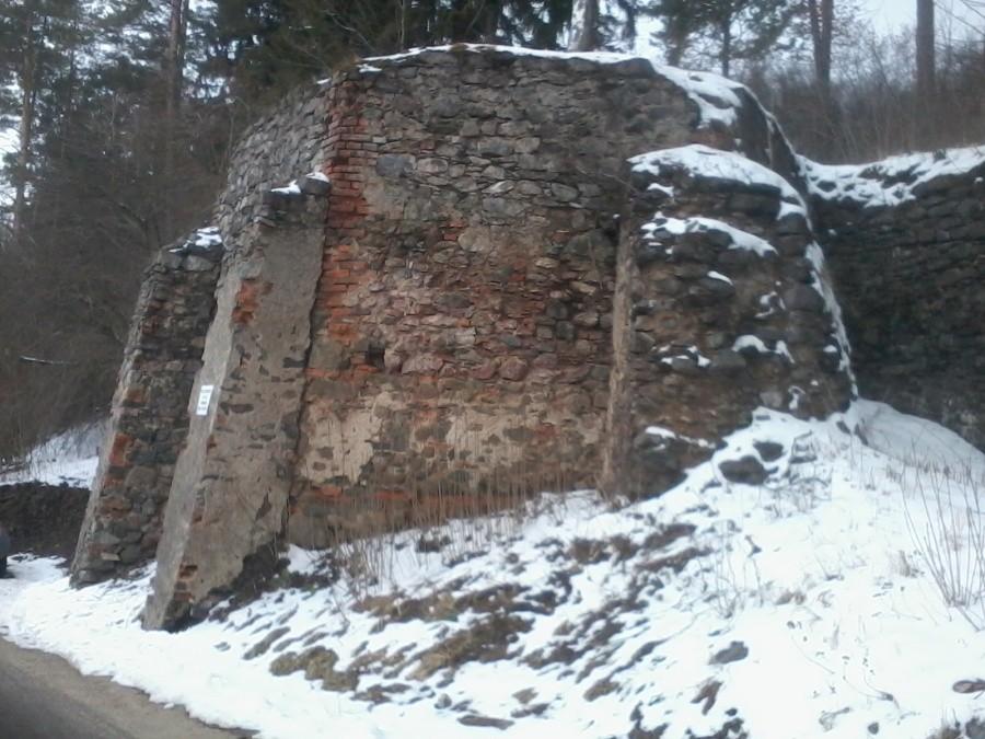 Piece wapiennicze w Cieszowie.