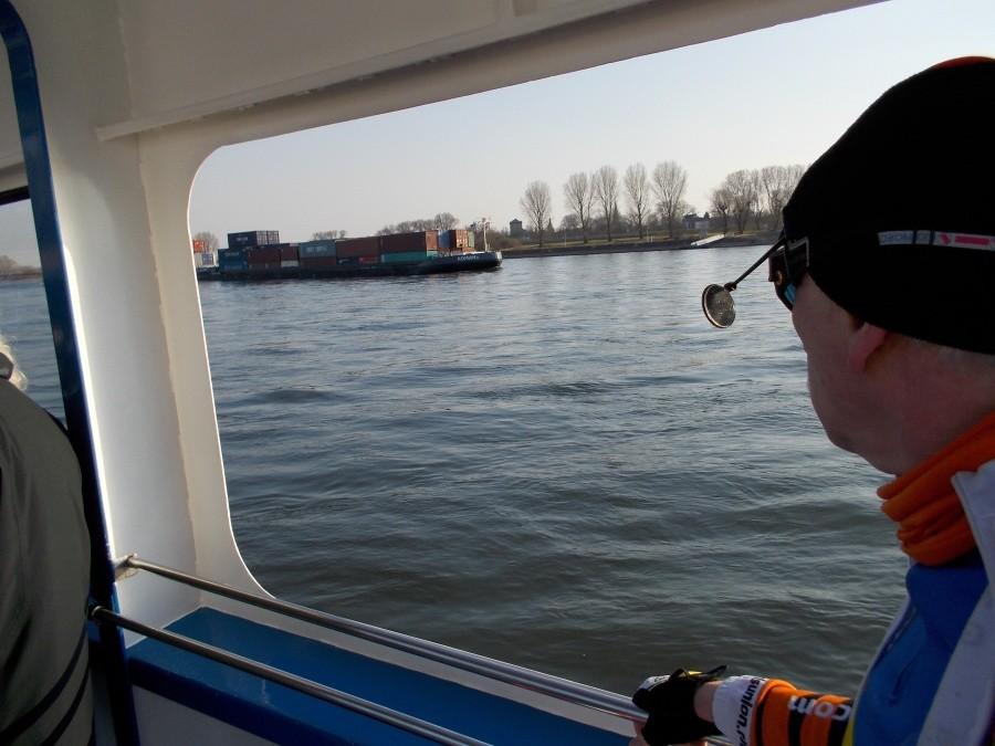 Elbsee-Köln Rhein Tour - przeprawa promem przez Ren