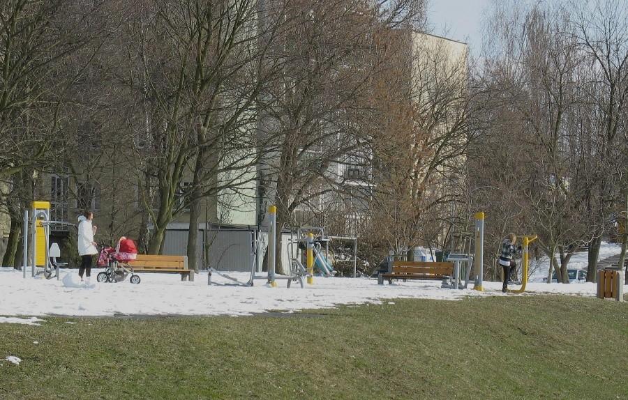 Przyrządy do ćwiczeń pod Kopą Cwila