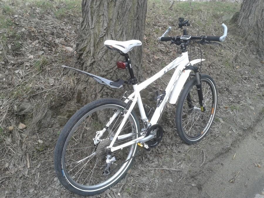 Jedna pamiątkowa fotka póki jeszcze czysty napęd ;)) i rower ;).