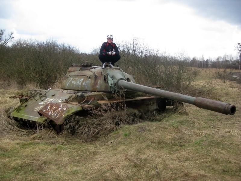 a po drodze stary czołg