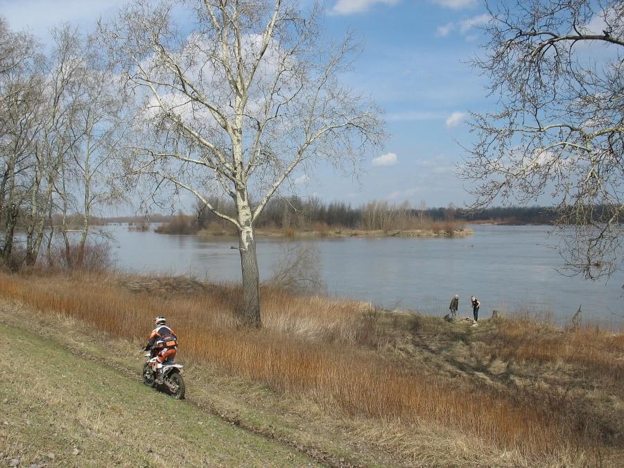 Rezerwat Wyspy Zawadowskie i …