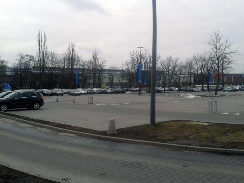 Msza w Manufakturze już trwa.