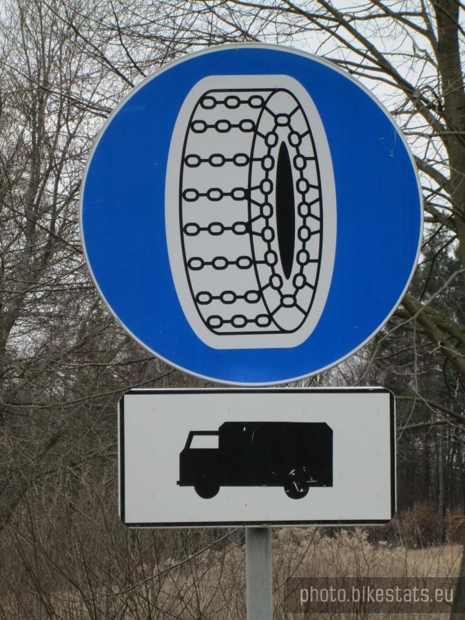 Zakładamy łańcuchy...