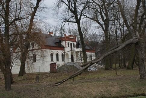 Ujazdowski pałac Ostrowskich w całości odnowiony