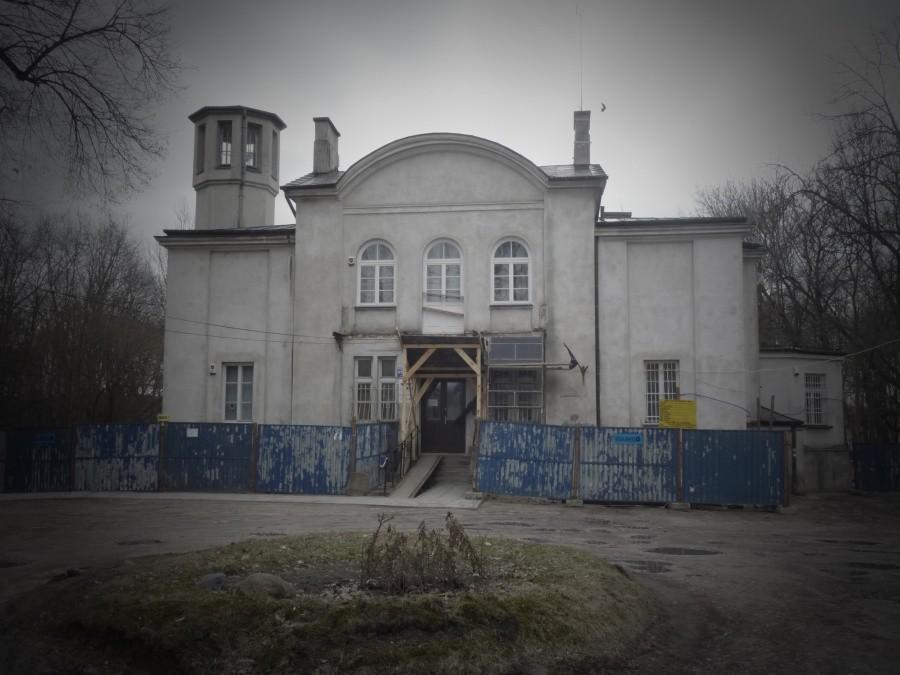 Zespół Pałacowo-Parkowy „Toeplitzówka” w Otrębusach. Według Jarosława Iwaszkiewicza projekt pałacu był dziełem Marconiego.