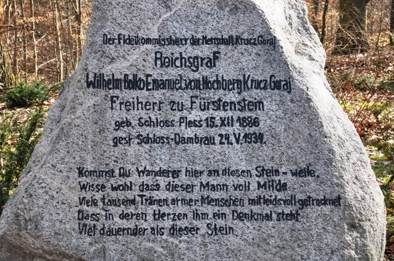 Grób grafa von Hochnerg - kamień nagrobny
