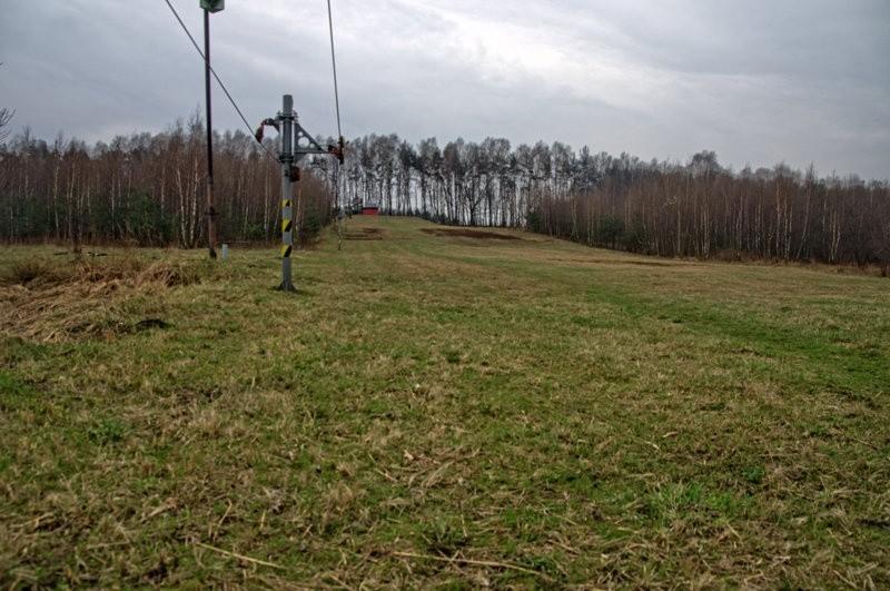 Wyciąg narciarski Sopelek - widziany z dołu