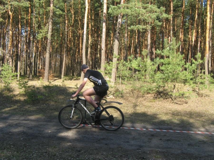 Tomek testuje tor przeszkód