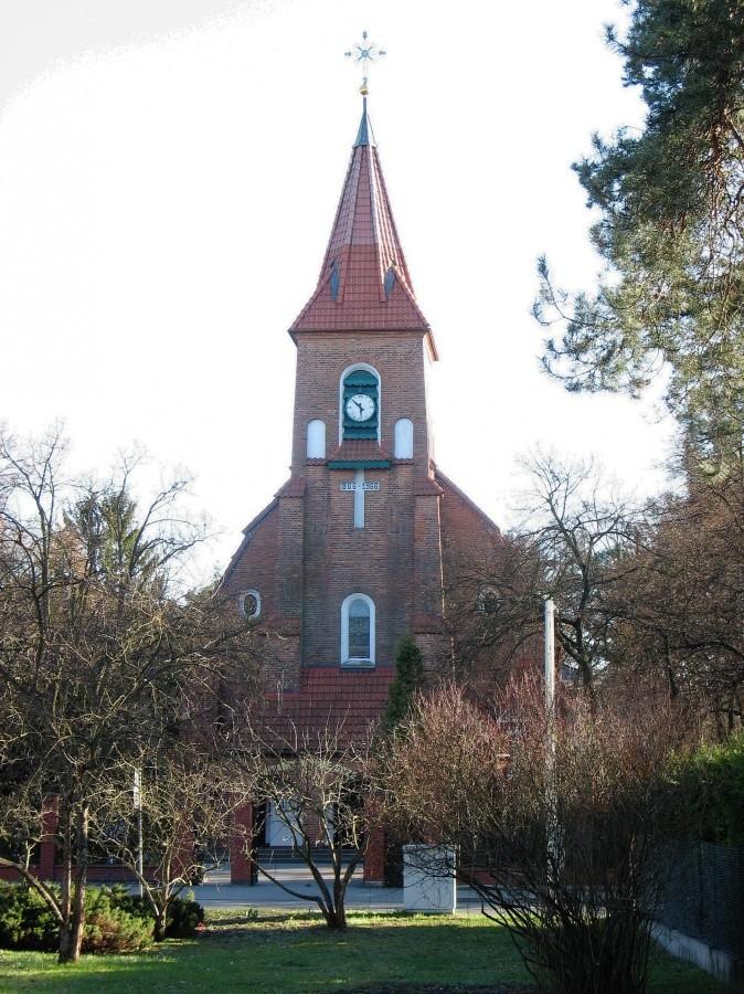 Konstancin - kościół Wniebowzięcia NMP