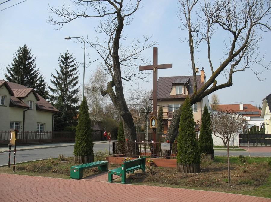 Krzyż przy ul. Łuczniczej
