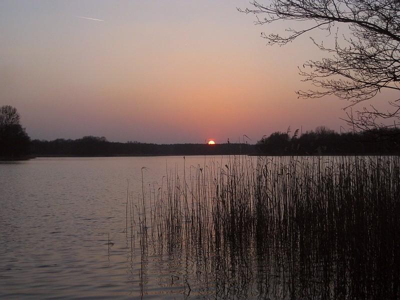 Jezioro Jerzyńskie - zachód Słońca
