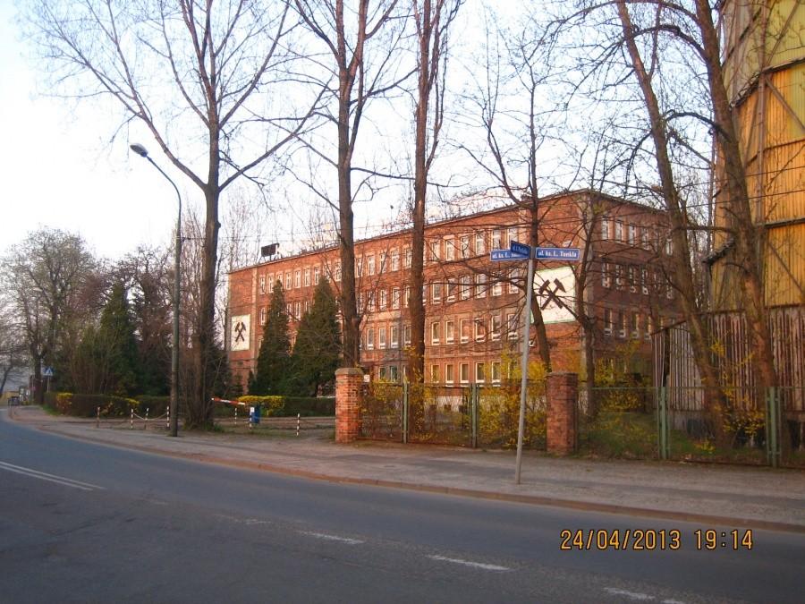 biurowiec Kopalni Polska-Wirek