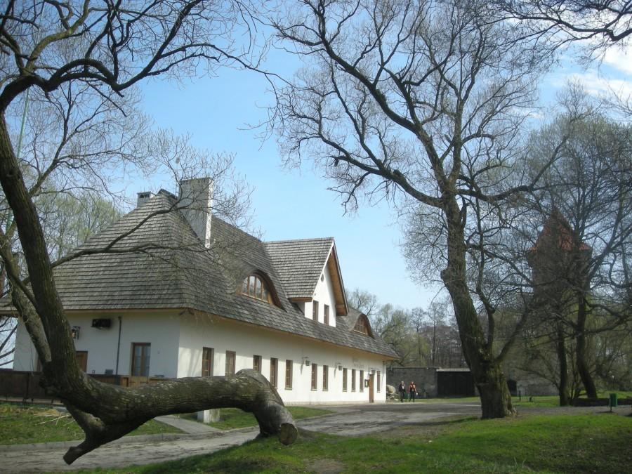 Karczma przy zamku w Chudowie
