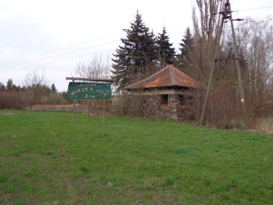 takie coś...stara budowla